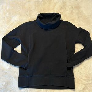 Lululemon sweater